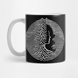 woman waves design Mug